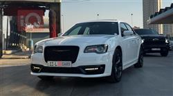 کرایسلەر 300